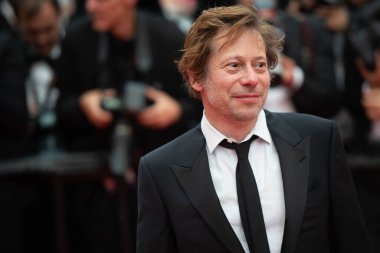 CANNES, FRANCE 18 Mayıs 2017 Mathieu Amalric 70. Cannes Film Festivali 'nde' Aşksız '(Nelyubov) gösterimine katıldı
