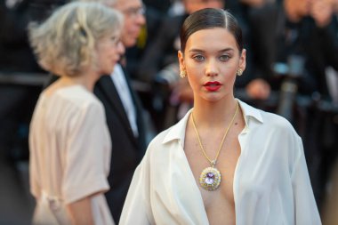 19 Mayıs 2017 'de Amanda Steele, 70. Geleneksel Cannes Film Festivali sırasında 