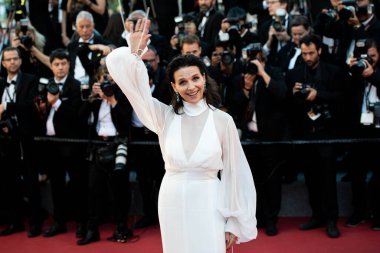 19 Mayıs 2017 'de Juliette Binoche, 70. Geleneksel Cannes Film Festivali sırasında 