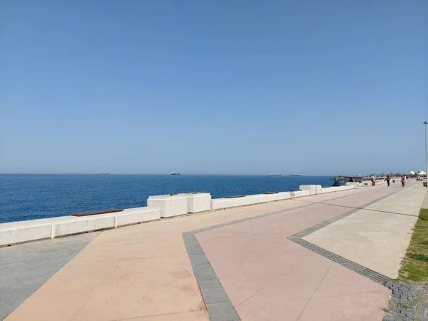 Empty Road Blue Sky Calm Sea — Foto Stock