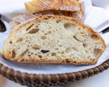 Yunanistan, Yunanistan ve Girit kahvaltısı için taze pişmiş ekmek,