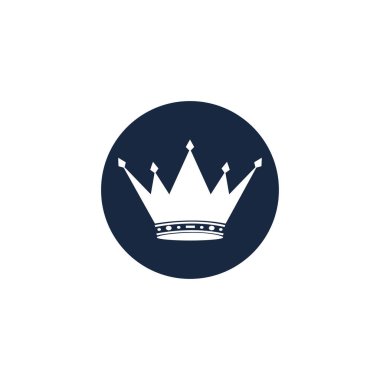 Bir dizi taç ikonu. Şampiyon liderler için taht ödülleri koleksiyonu. Logo etiketli oyun oteli için izole edilmiş elementler bir uygulama tasarımı. Kraliyet Kraliçesi Prenses tacı.