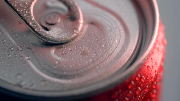 Cola can is opened in slow motion. Macro shot of the opening of the drink in can, Full HD Prores HQ 240 fps — Stok video