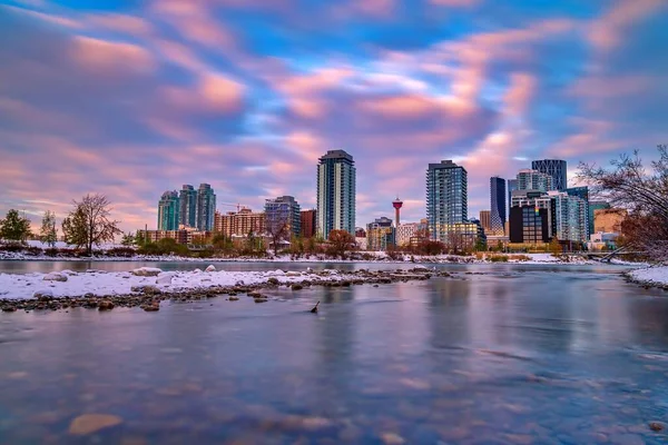 Long Exposure Sunrise Downtown Calgary River Valley — Stock Photo, Image