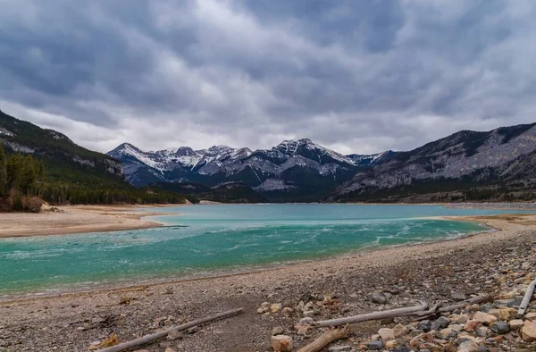 Cloudy Sky Frozen Barrier Lake — Stock Photo, Image