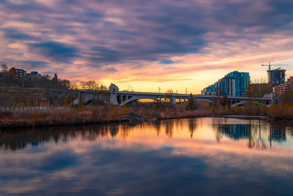 Colourful Sunrise Calgary City Reflections — Stock Photo, Image