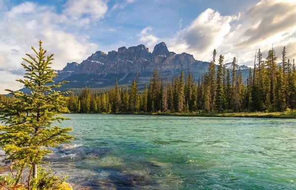 Morning Clouds Castle Mountain Bow River Banff — 스톡 사진