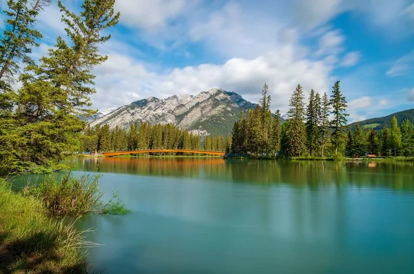 Long Exposure View River Flowing Banff — 图库照片