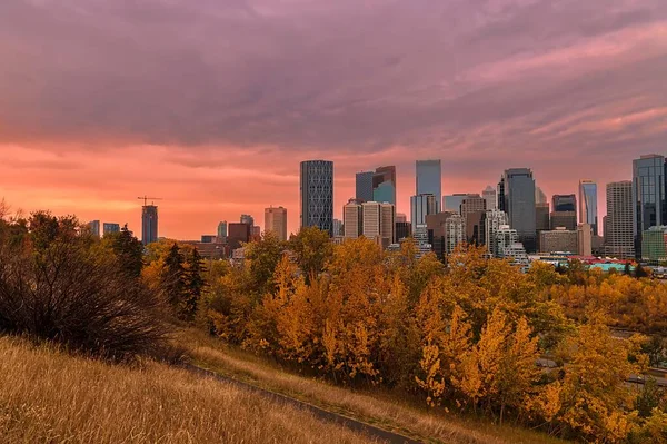 Warm Sunrise Downtown Calgary — Stock Photo, Image