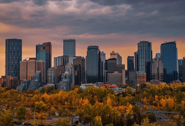 Moody Sunrise Clouds Calgary — Stock Photo, Image