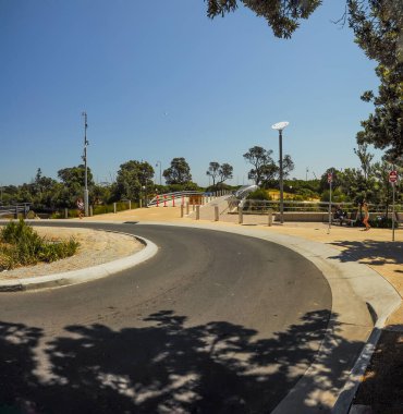 Cananuk Creek Bulvarı Güney, Frankston, Victoria, Avustralya. 23 Ocak 2014. Avustralya 'nın Pasifik kıyısında, Frankston' da sıcak bir yaz günü. 