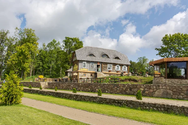 Sula köyü, 14, Stolbtsovsky bölgesi, Minsk bölgesi, Belarus. 9 Ağustos 2019. Bir Belarus kasabası, bitkisel eczane, dokuma atölyesi, bir Yahudi evi ve bir şapovaleden oluşuyor.. 