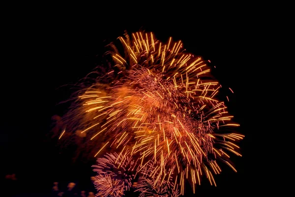 勝利の日を記念して夜空に花火 — ストック写真