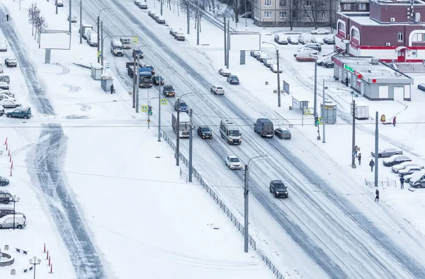 Widok Dachu Domu Alei Dzielnicy Mieszkalnej Sankt Petersburga Obraz Stockowy