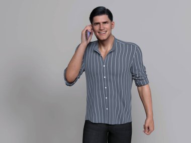 3D Render: Stüdyo arka planında günlük gömlek giyen gülümseyen genç bir adamın portresi, cep telefonuyla konuşun