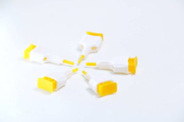 Rastgele kan şekeri (GRBS) kontrolü için kullanılan bir grup mızrak. .