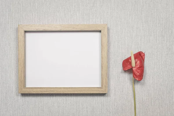 Boş boşluklu fotoğraf çerçevesi. Mesaj, davetiye, dilek, fotoğraf yazmak için..