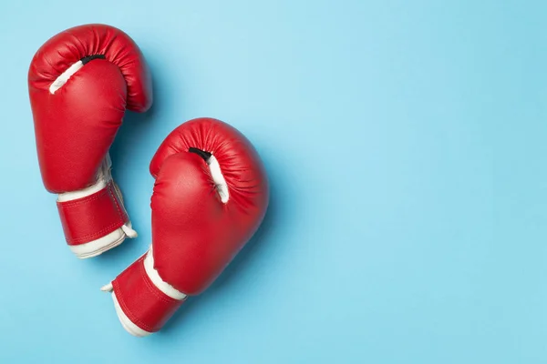 Pair Red Boxing Gloves Color Background Top View — Stock Photo, Image