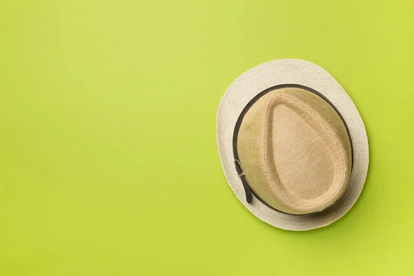 Ψάθινο Καπέλο Φόντο Χρώματος Κορυφαία Προβολή — Φωτογραφία Αρχείου