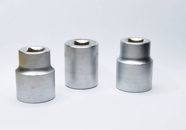 Bir dizi el aleti için metal uzantıları