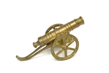 Antika silah - beyaz zemin üzerinde top