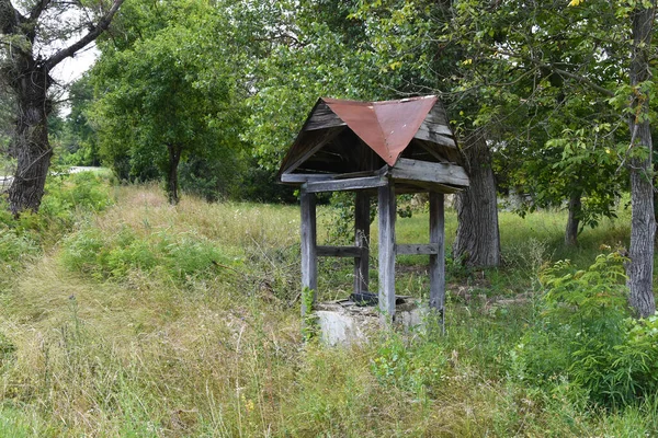 Antique Old Well Rural Part Serbia — стоковое фото