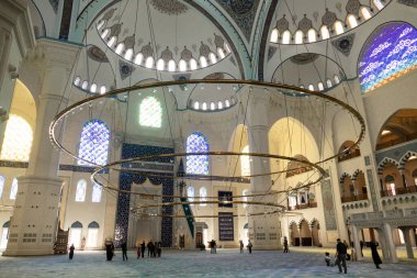 İstanbul, Türkiye; Kasım 2021: İstanbul kentindeki Camlica Camii