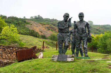 İspanya, Cantabria 'daki Cueva del Soplao mağarası madeni.
