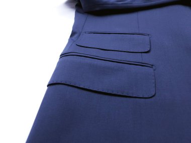 Lüks erkek kıyafetleri ve farklı malzemeler.