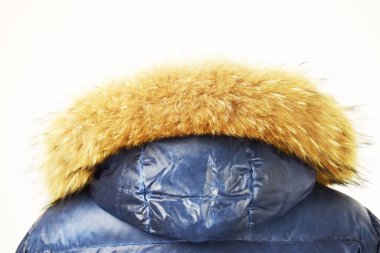 Lüks erkek kıyafetleri ve farklı malzemeler.