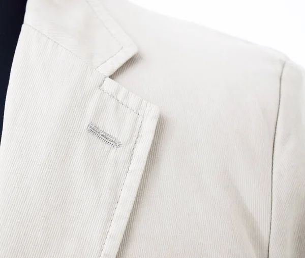 Lüks erkek kıyafetleri ve farklı malzemeler.