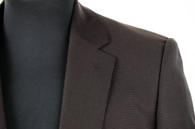 Lüks erkek kıyafetleri ve farklı malzemeler.