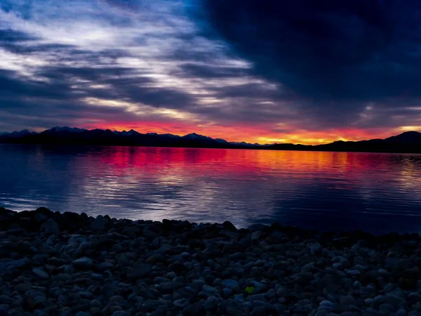 Bela Paisagem Montanhas Com Vista Para Pôr Sol — Fotografia de Stock