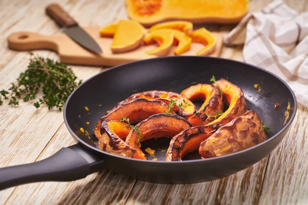 Homemade Roast Butternut Squash Cast Iron Skillet White Wooden Table — 스톡 사진