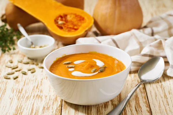 Bowl Homemade Soup Organic Pumpkin Butternut Squash — Stockfoto
