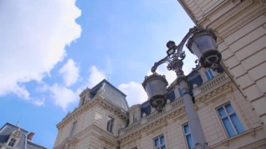 Lviv 'deki Potocki ailesinin sarayı. Ukrayna.