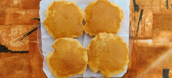 Puri Oder Poori Traditionelles Indisches Hausgemachtes Frittiertes Brot Oder Chapati — Stockfoto