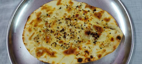 Butter Garlic Naan White Background Selective Focus — Stock Photo, Image