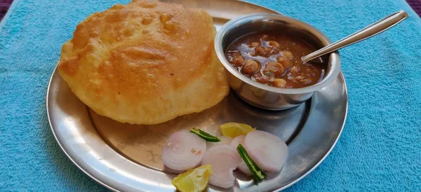 Indiase Fast Food Chola Bhatura — Stockfoto