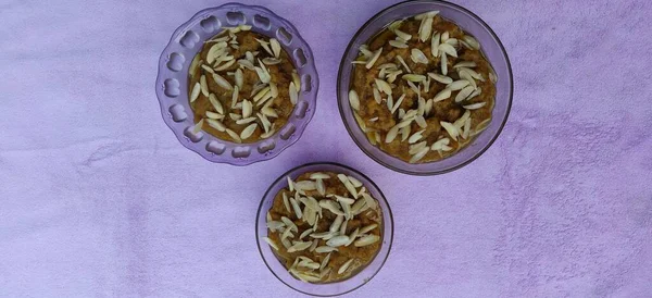 Moong Dal Halwa Mung Daal Halva Indian Traditional Dessert Served — Zdjęcie stockowe