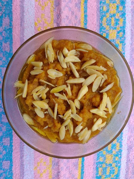 Moong Dal Halwa Mung Daal Halva Indian Traditional Dessert Served — Foto de Stock