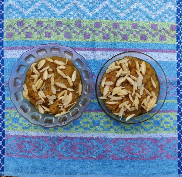 Moong Dal Halwa Mung Daal Halva Indian Traditional Dessert Served — Stok Foto