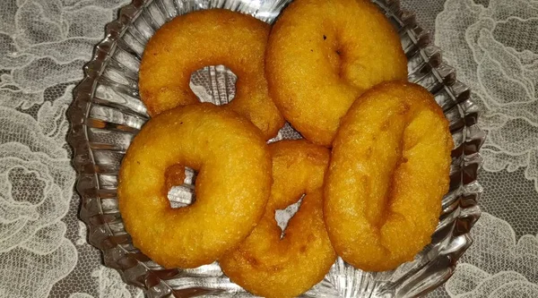 Vada Medu Vadai Mit Sambar Beliebter Südindischer Snack Auf Einem — Stockfoto