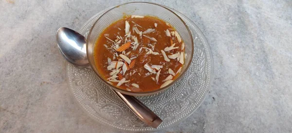 Moong Dal Halwa Mung Daal Halva Indian Traditional Dessert Served — Stockfoto