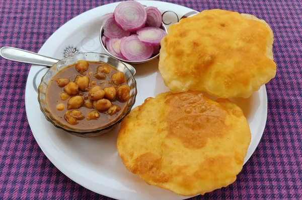 Chole Bhatura Prato Comum Norte Índia Papel Com Puri Chana — Fotografia de Stock