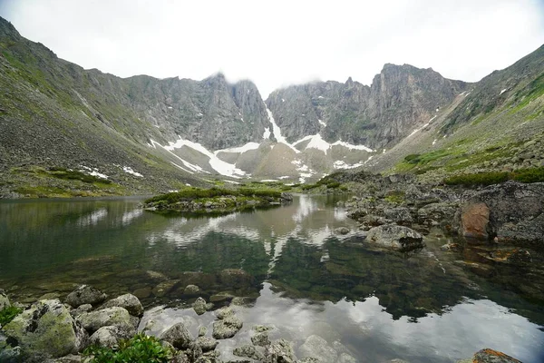 Fascinante Caminhada Verão Buryatia Lago Montanha — Fotografia de Stock