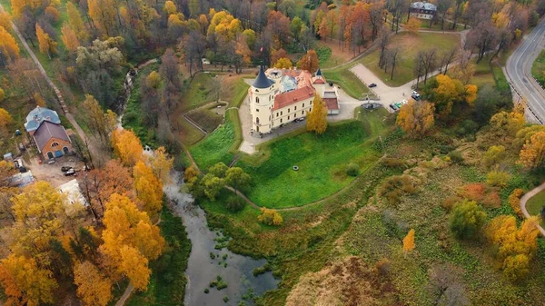 Jasny Kolorowy Jesienny Krajobraz Parku Mariental Pawłowsku Twierdza Miejska — Zdjęcie stockowe