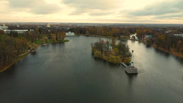 Herbstmorgen Und Spaziergang Katharinenpark Zarskoje Selo Großer Teich Und Chesme — Stockfoto