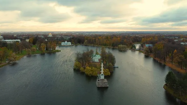 Herbstmorgen Und Spaziergang Katharinenpark Zarskoje Selo Großer Teich Und Chesme — Stockfoto