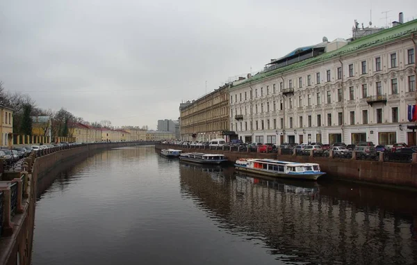 Widoki Miasto Spacer Głównymi Ulicami — Zdjęcie stockowe